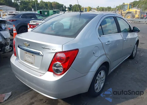 2013 Chevrolet Sonic Lt Auto из США, поврежденный, VIN 1G1JC5SH6D4243377